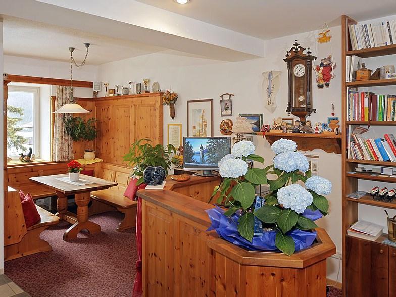 Pension Villa Claudia Augusta Resia Buitenkant foto